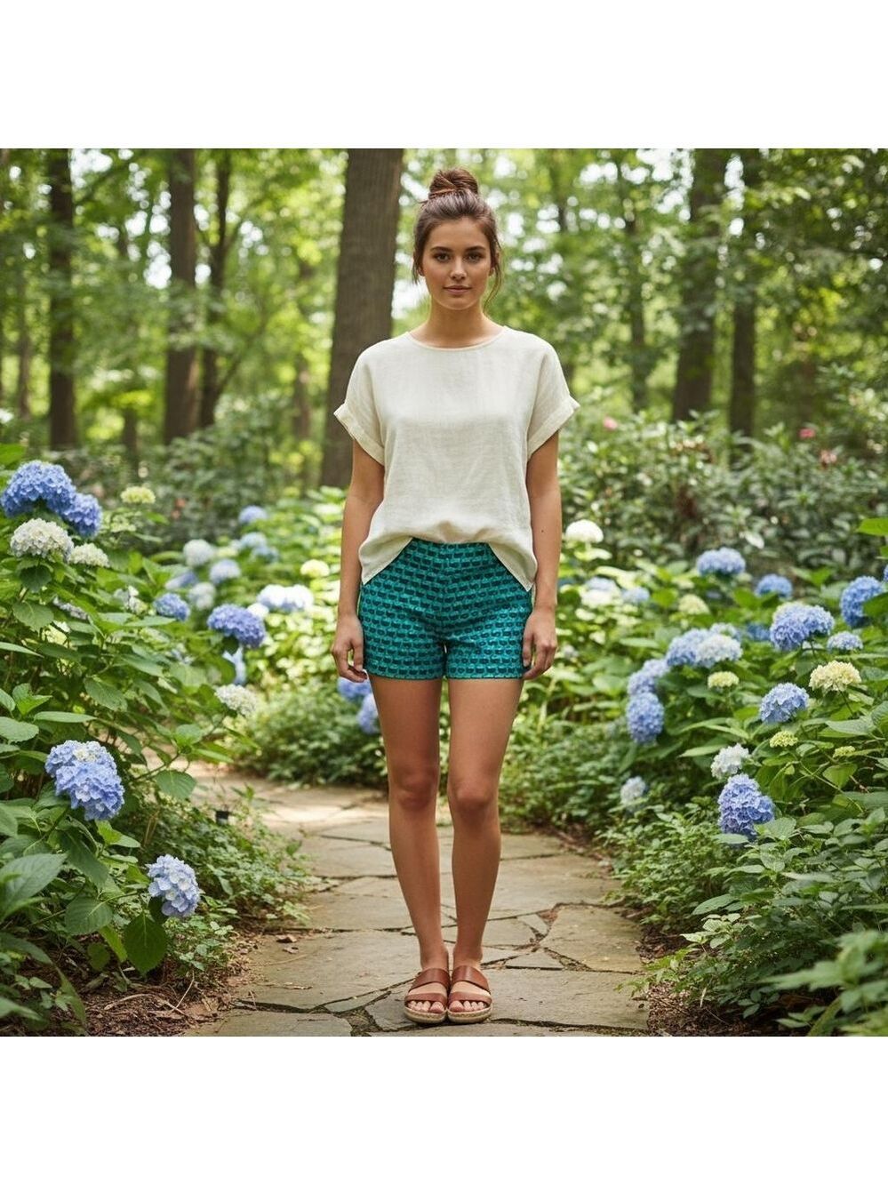 Lauren Gold Green And Navy Whale Shorts Size 2